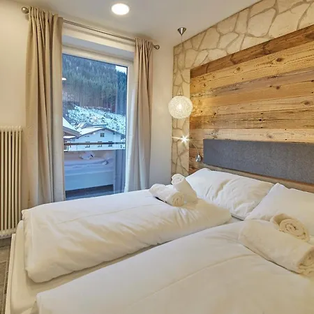 Apartment Center Saalbach-Hinterglemm Exterior photo